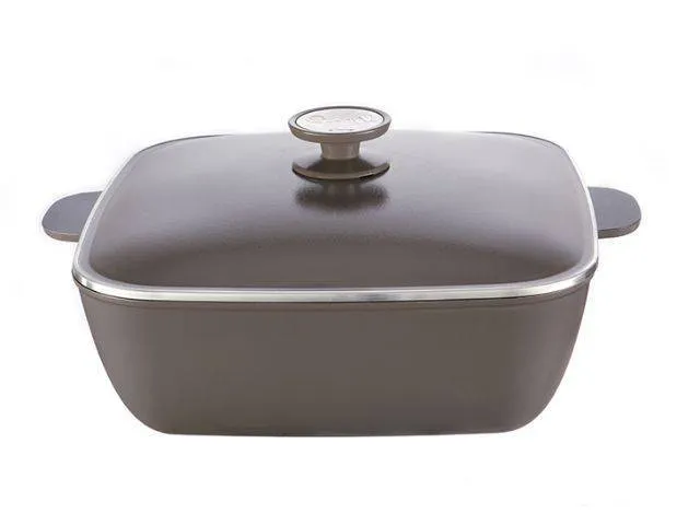 cacerola cuadrada 29 cm essen linea terra. Color gris oscuro, ideal para realizar preparaciones grandes